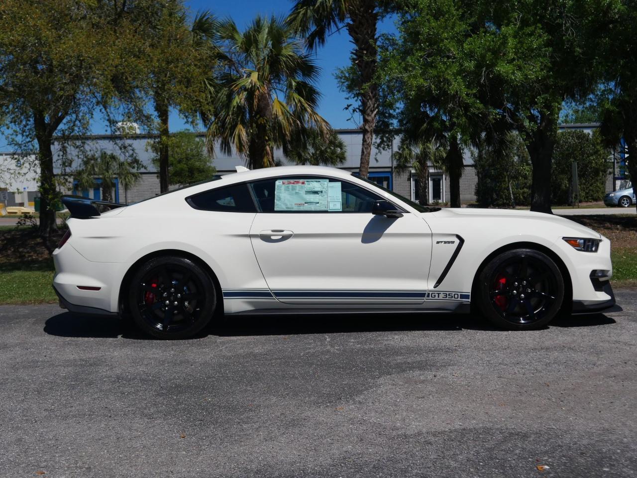 2020 Ford Mustang GT350R Heritage Edition