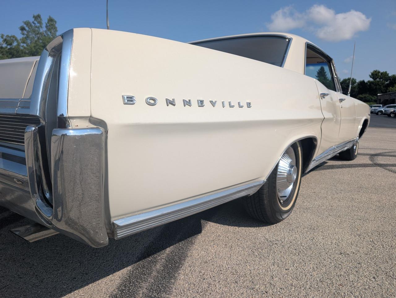 1964 Pontiac Bonneville