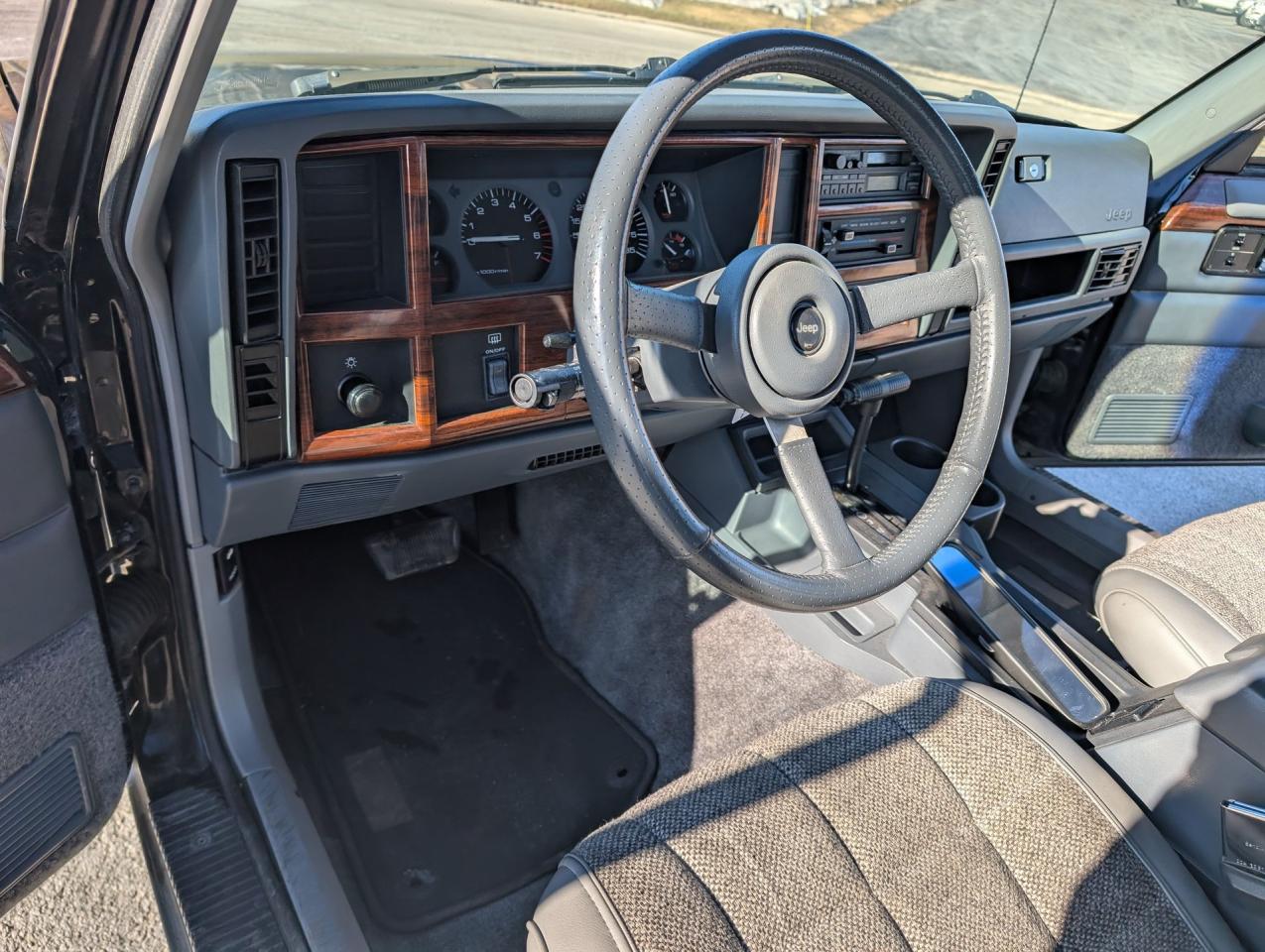 1993 Jeep Cherokee Country