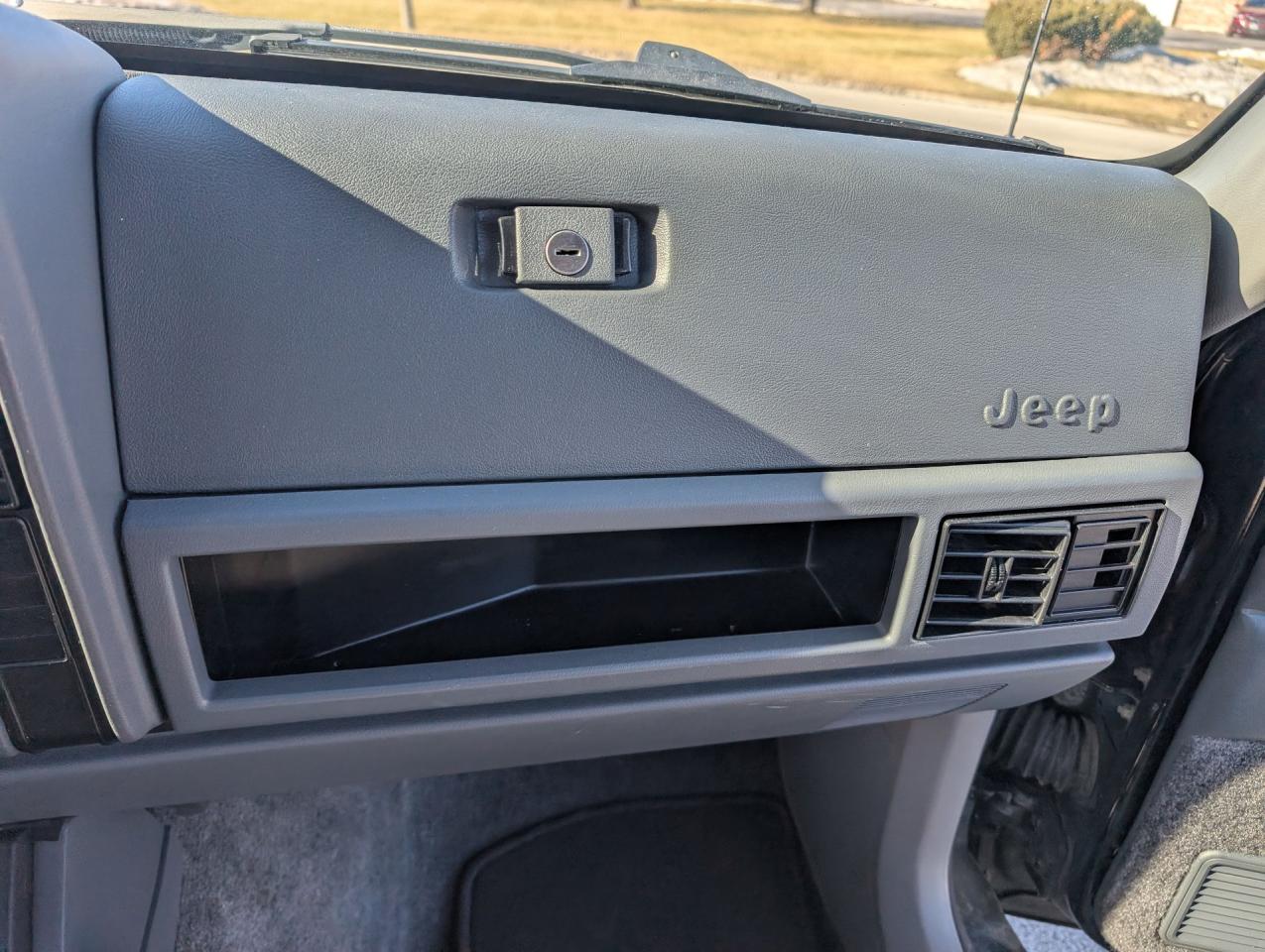 1993 Jeep Cherokee Country