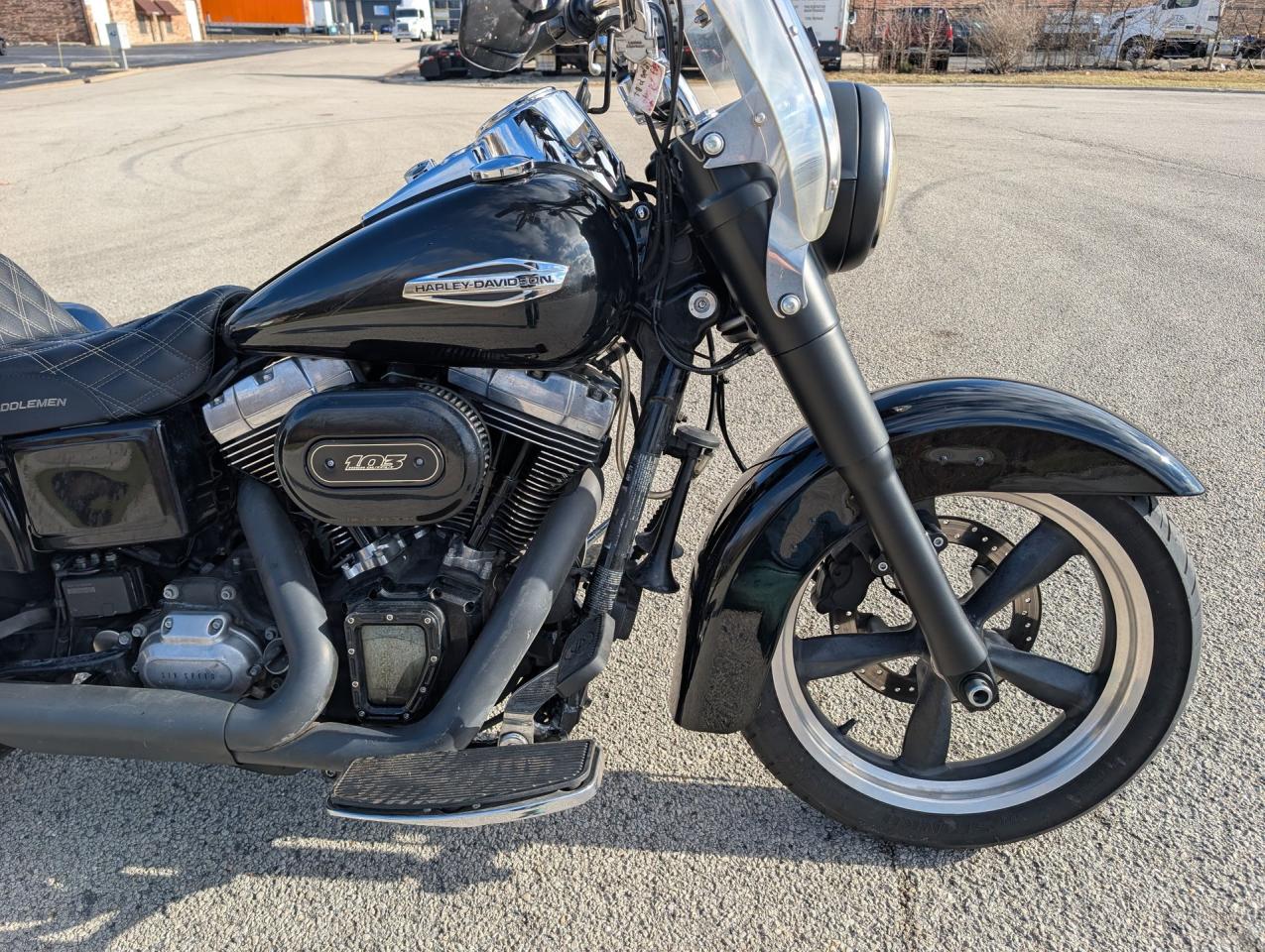 2016 Harley Davidson FLD Switchback