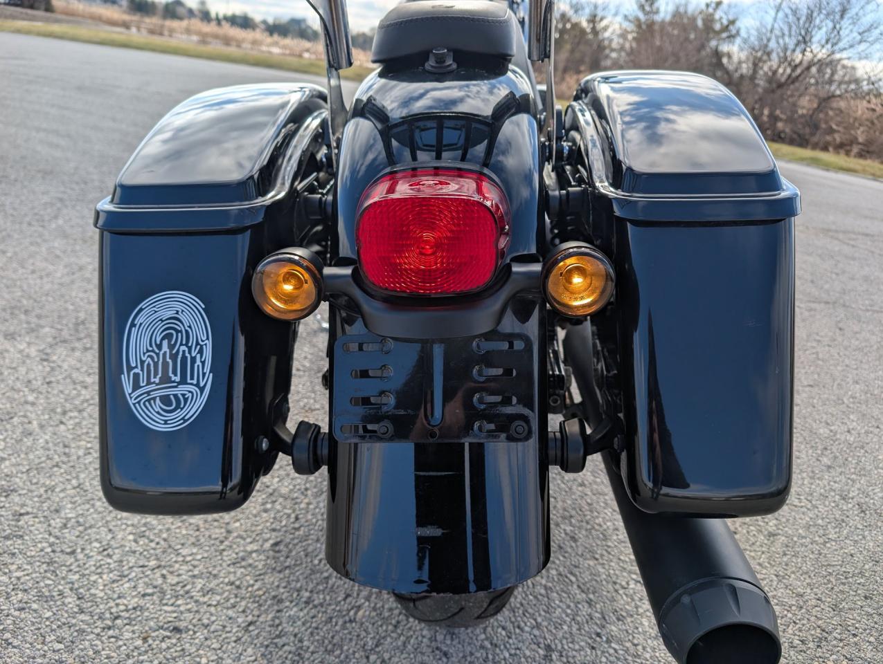 2016 Harley Davidson FLD Switchback