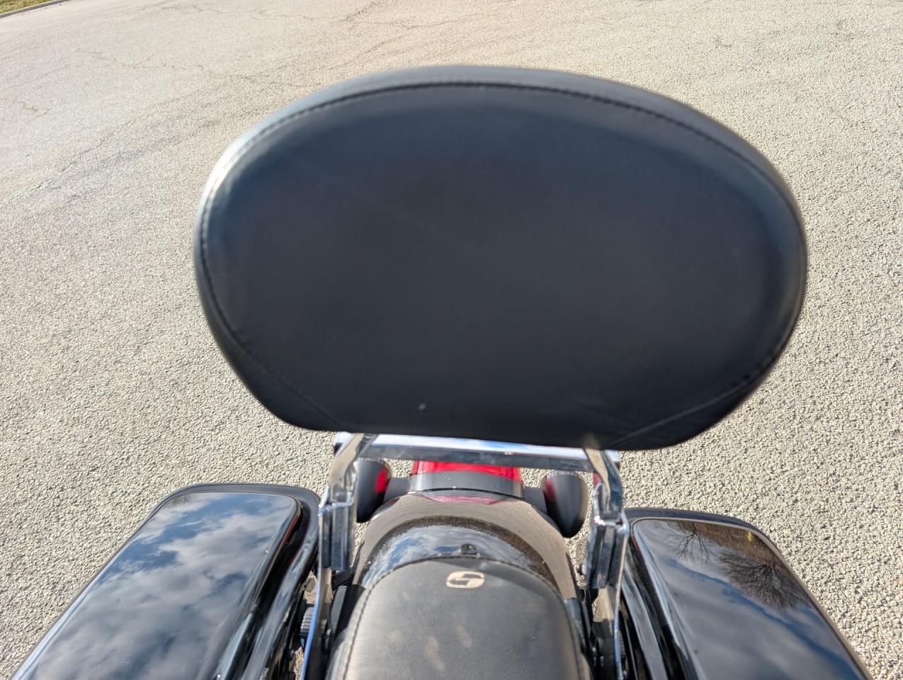 2016 Harley Davidson FLD Switchback