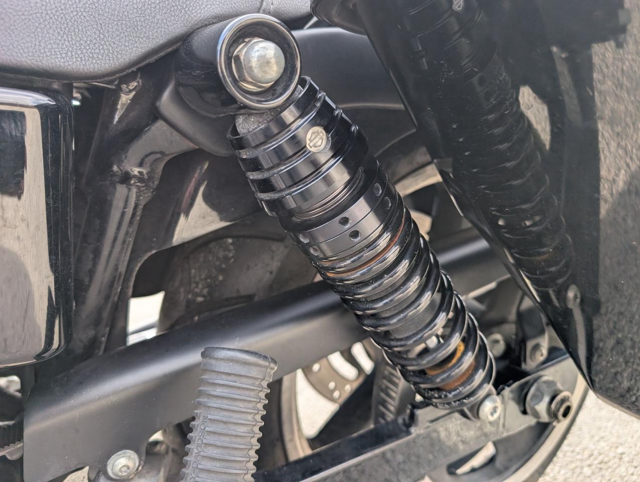 2016 Harley Davidson FLD Switchback