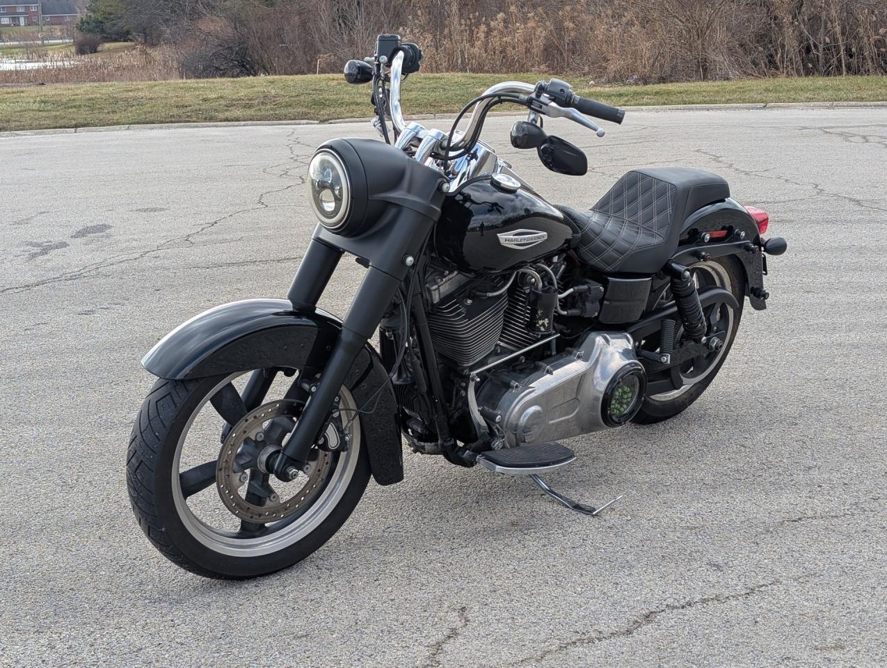 2016 Harley Davidson FLD Switchback