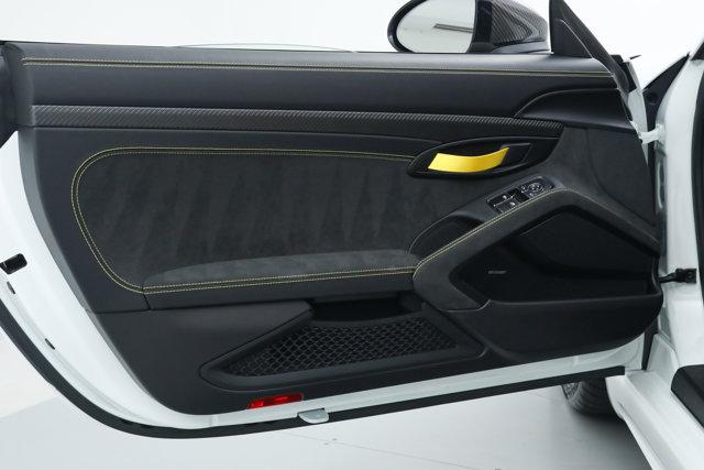 2025 Porsche 718 Cayman