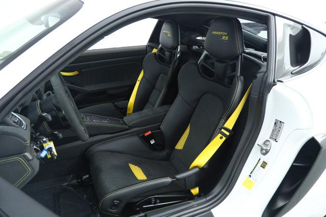 2025 Porsche 718 Cayman