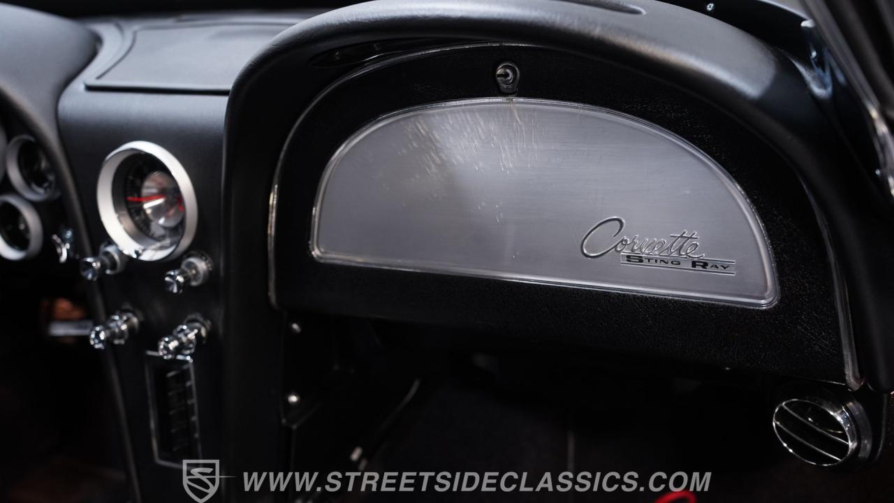 1963 Chevrolet Corvette Convertible