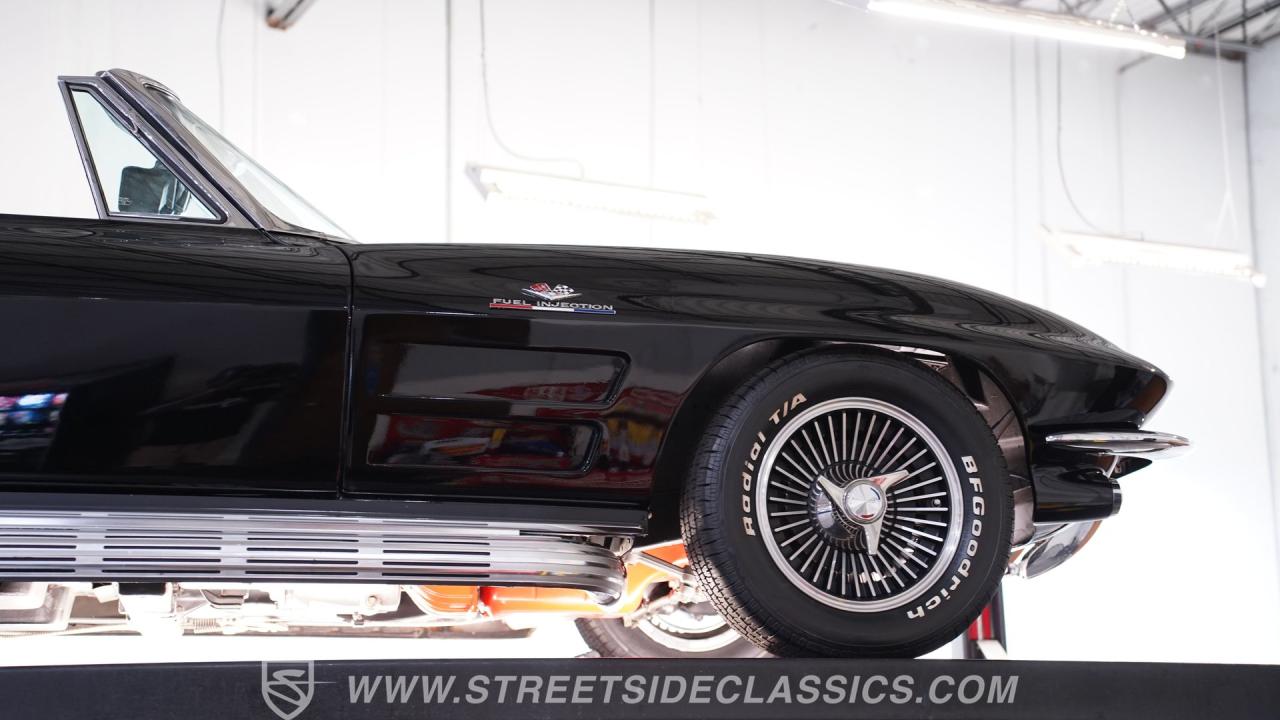 1963 Chevrolet Corvette Convertible