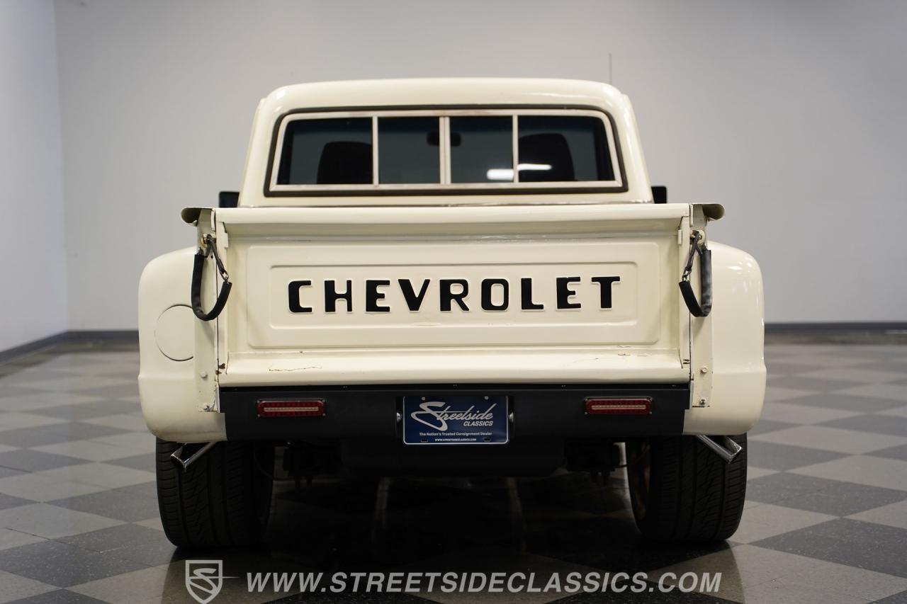 1970 Chevrolet C10 Stepside Restomod