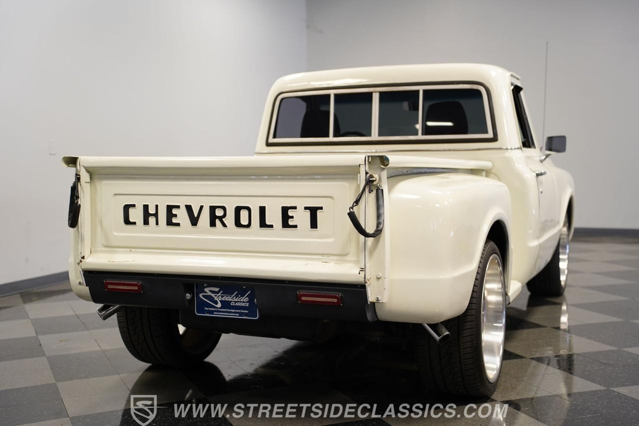 1970 Chevrolet C10 Stepside Restomod