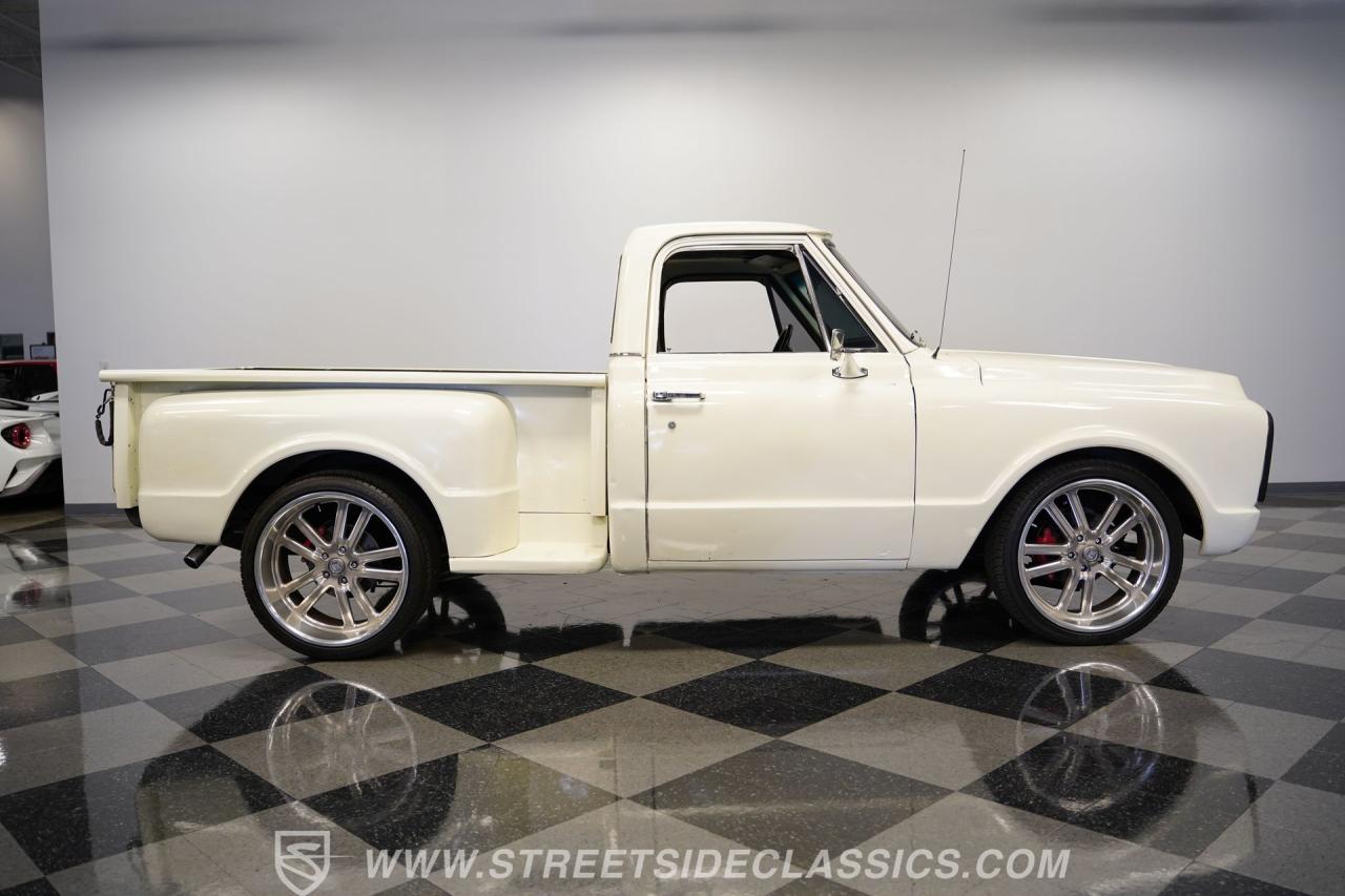 1970 Chevrolet C10 Stepside Restomod