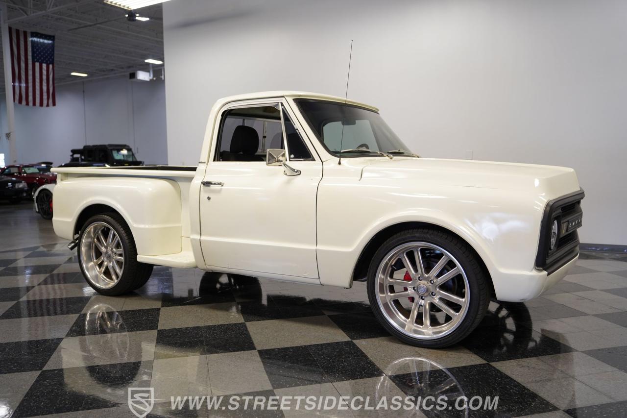 1970 Chevrolet C10 Stepside Restomod