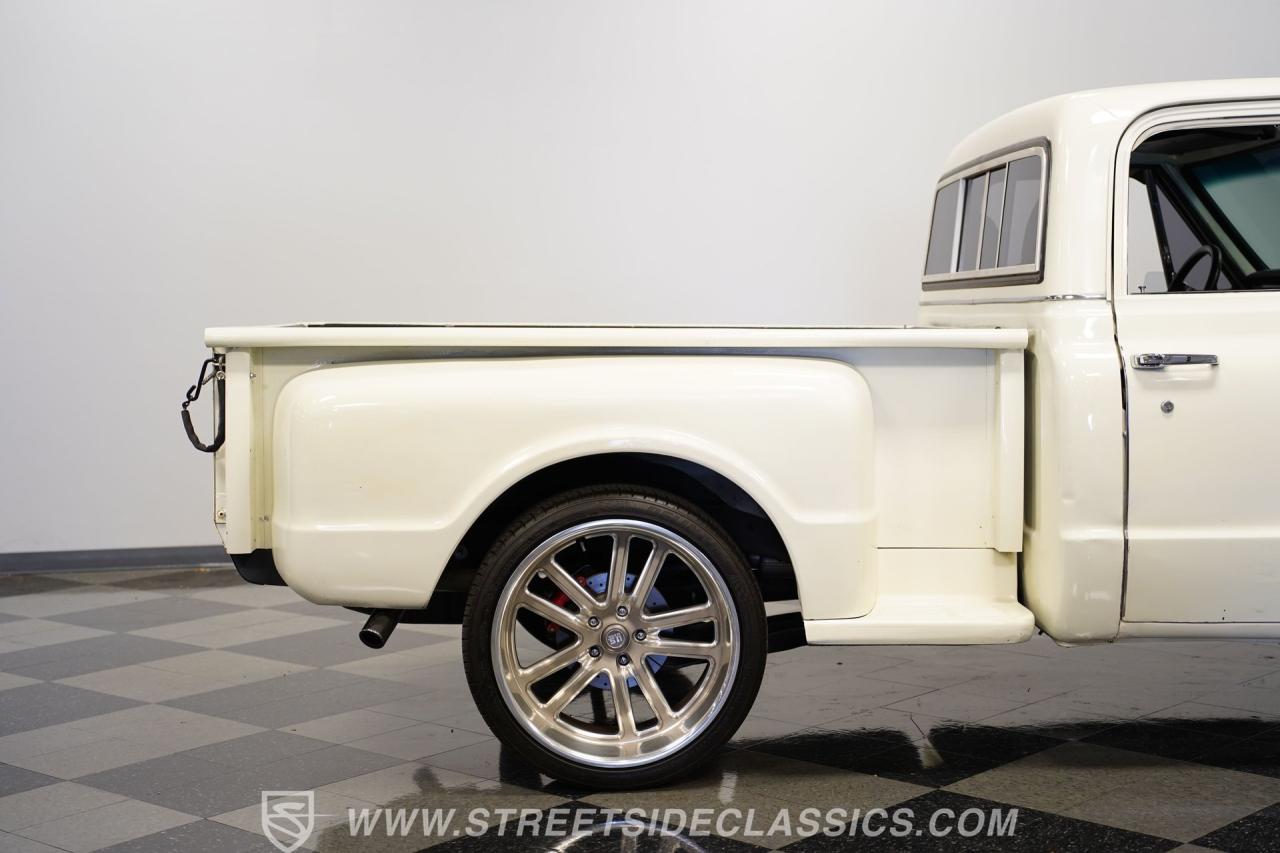 1970 Chevrolet C10 Stepside Restomod