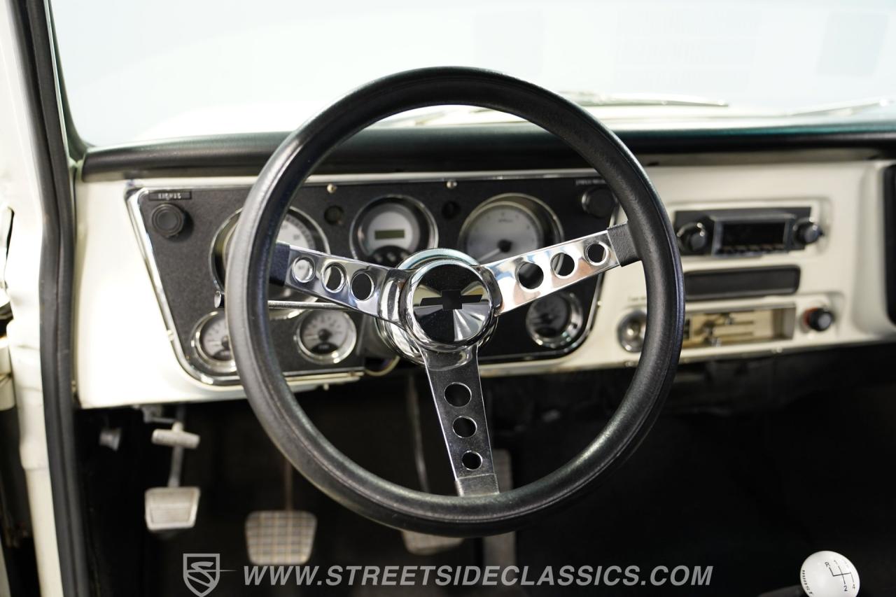 1970 Chevrolet C10 Stepside Restomod