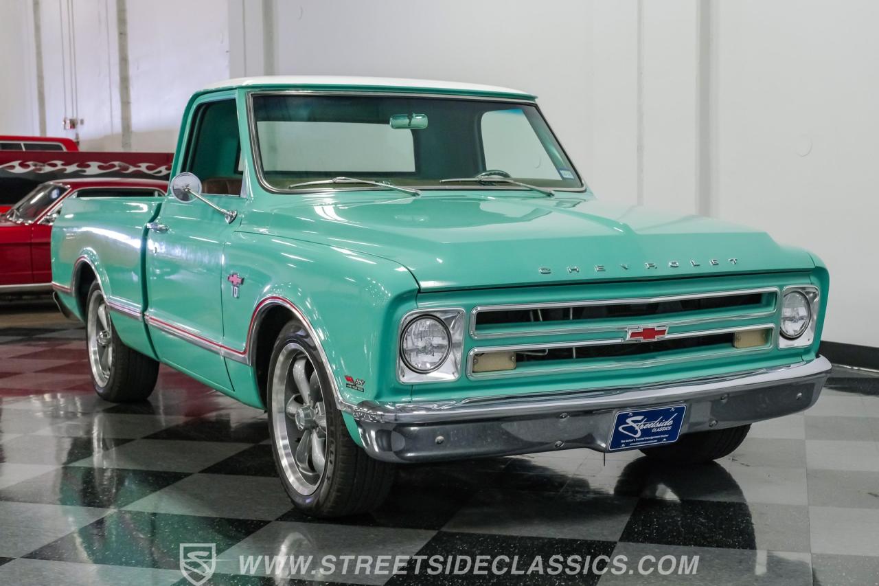 1967 Chevrolet C10 Restomod