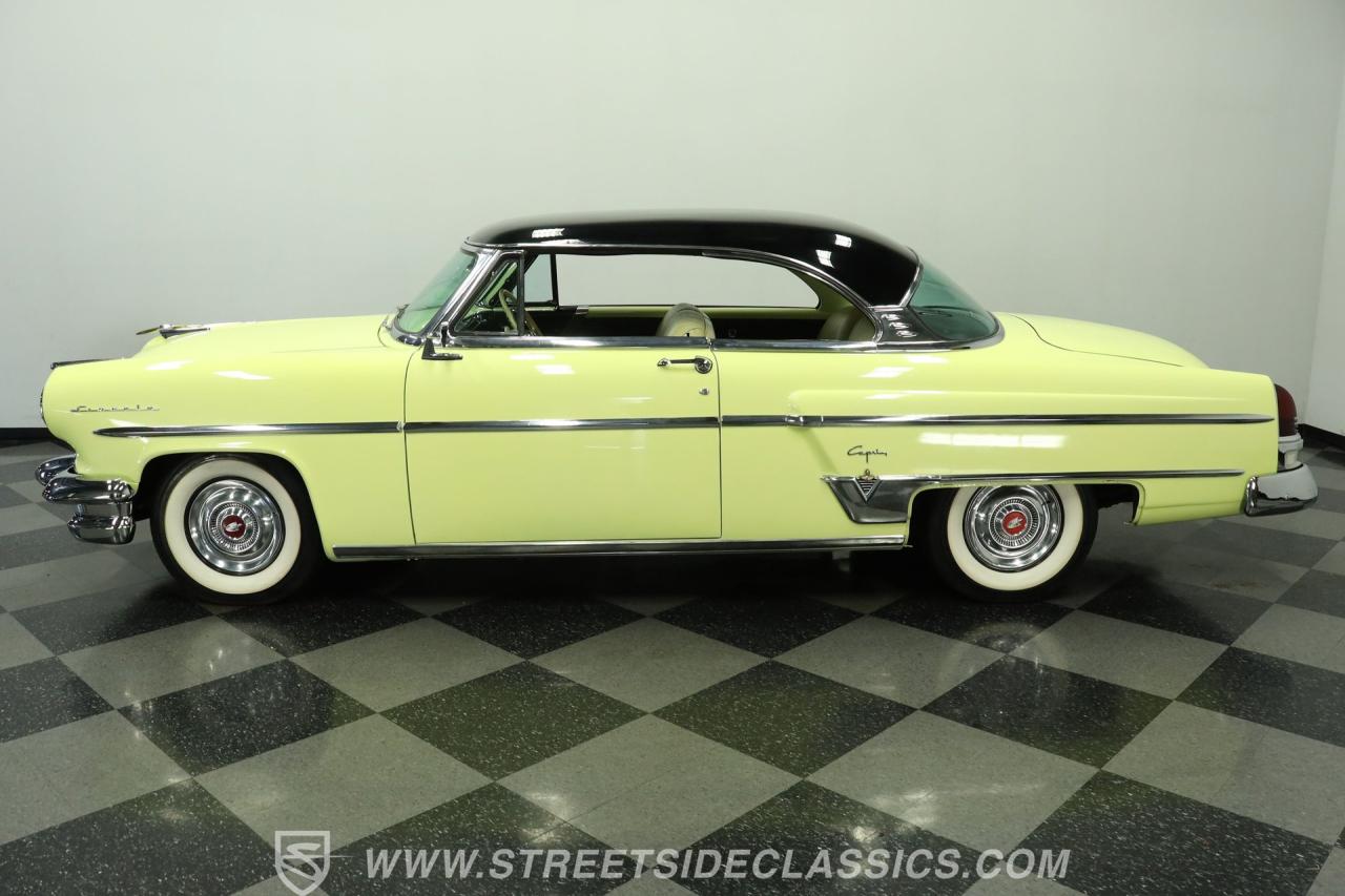 1954 Lincoln Capri