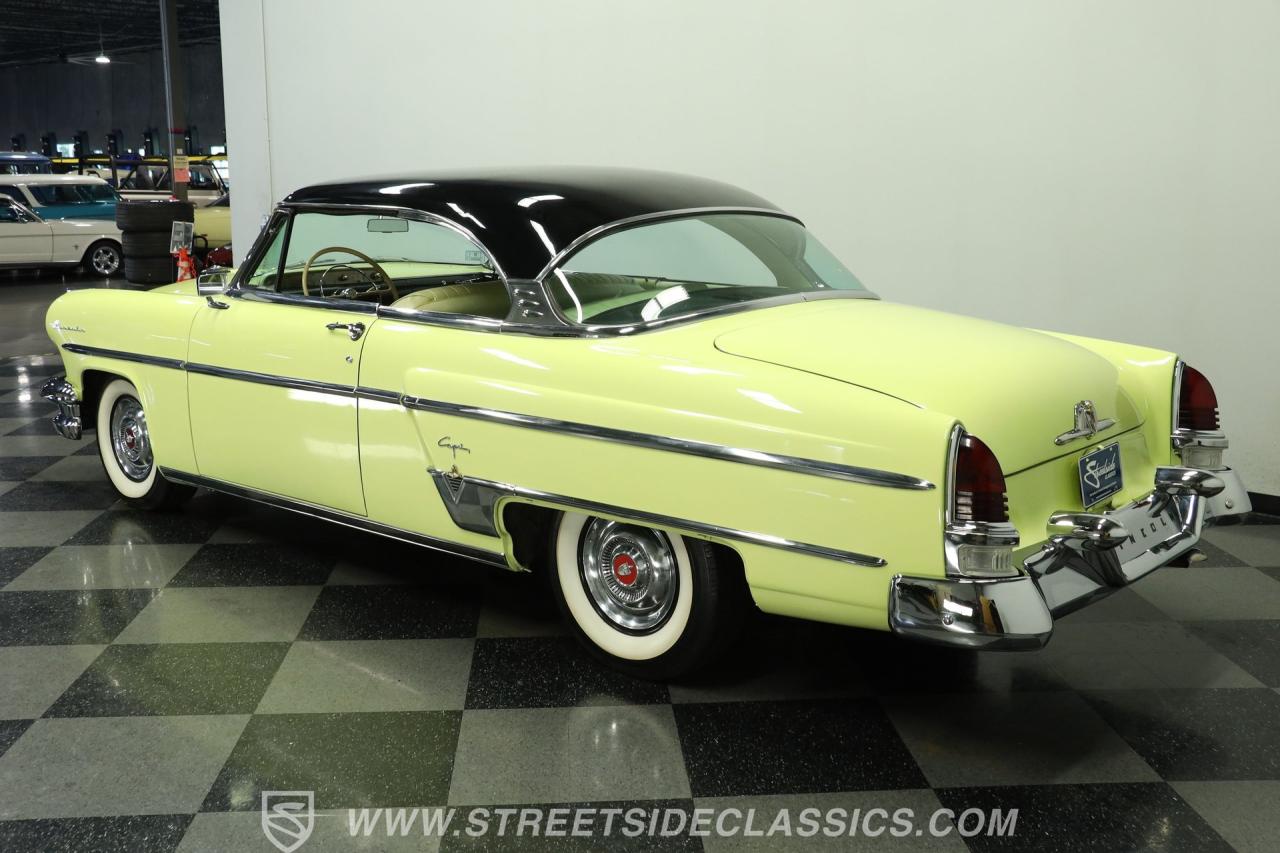 1954 Lincoln Capri