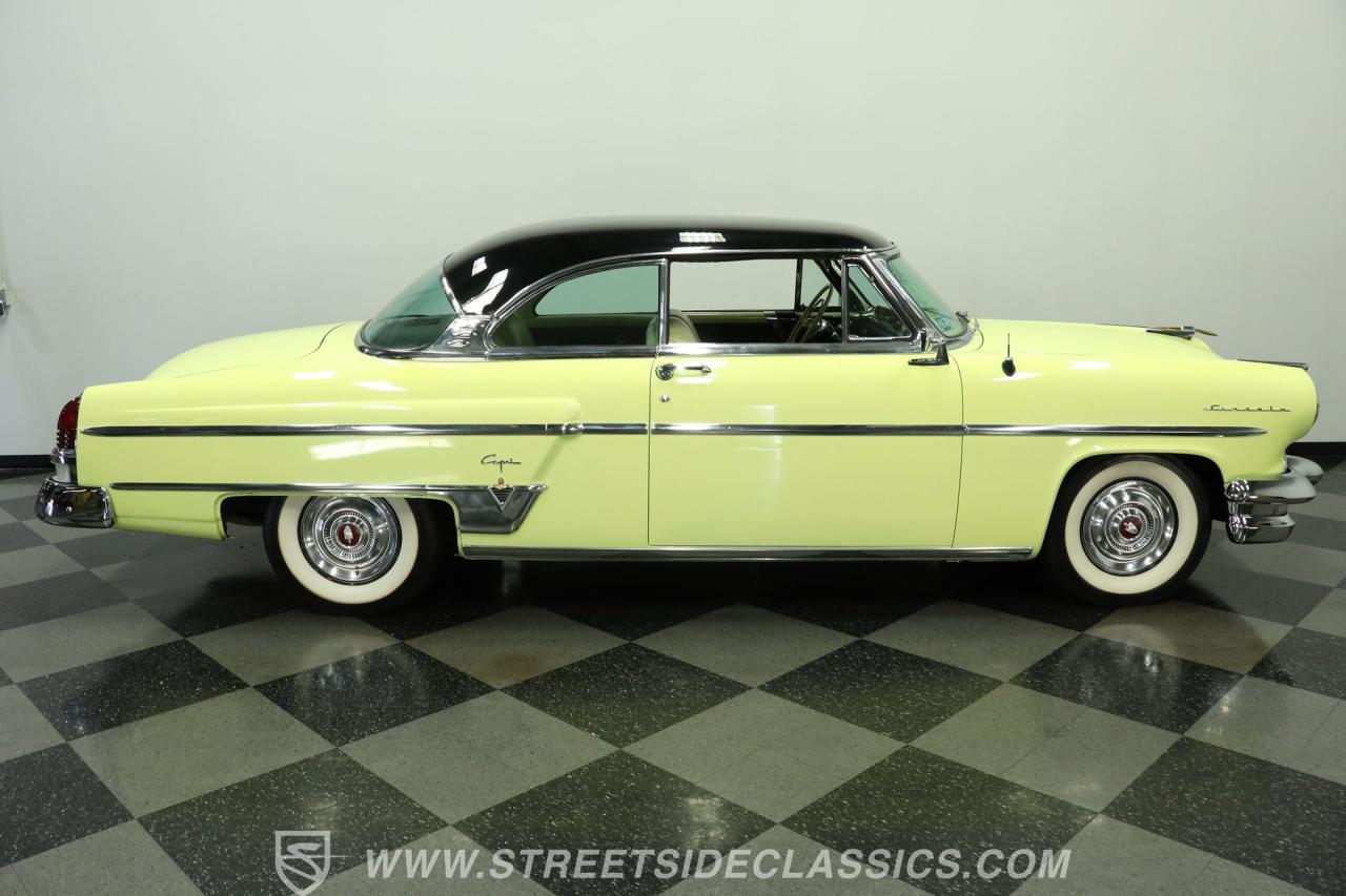 1954 Lincoln Capri