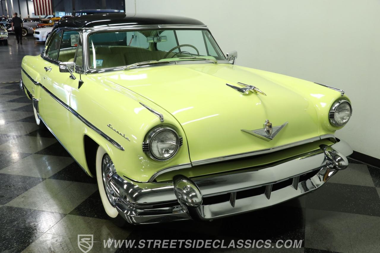 1954 Lincoln Capri