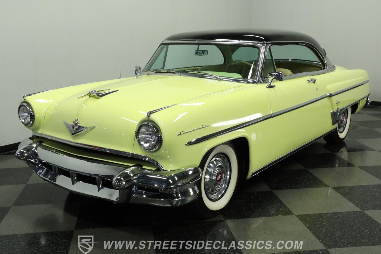 1954 Lincoln Capri