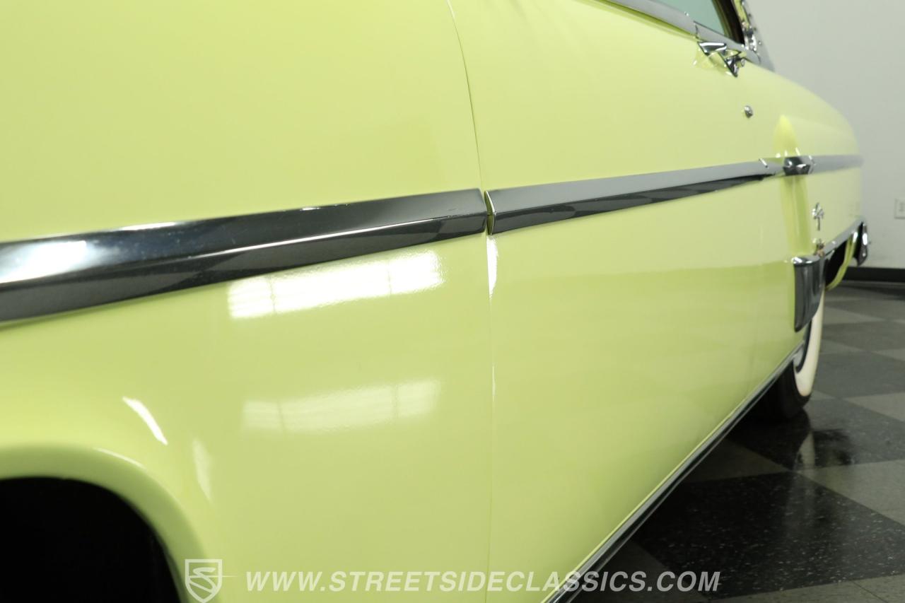 1954 Lincoln Capri
