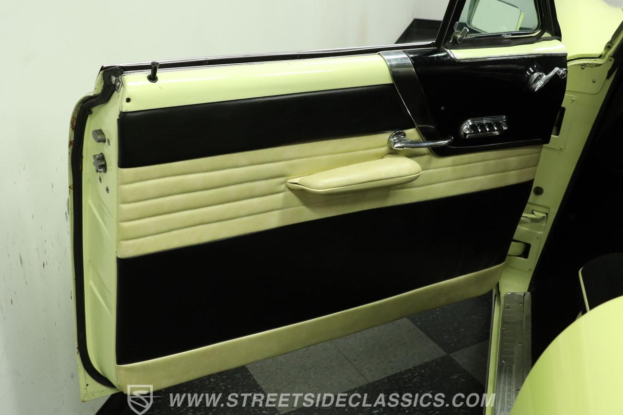 1954 Lincoln Capri