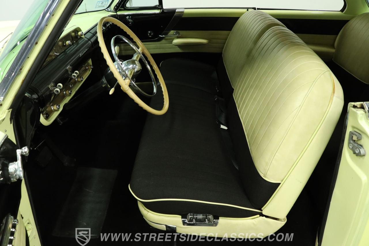 1954 Lincoln Capri