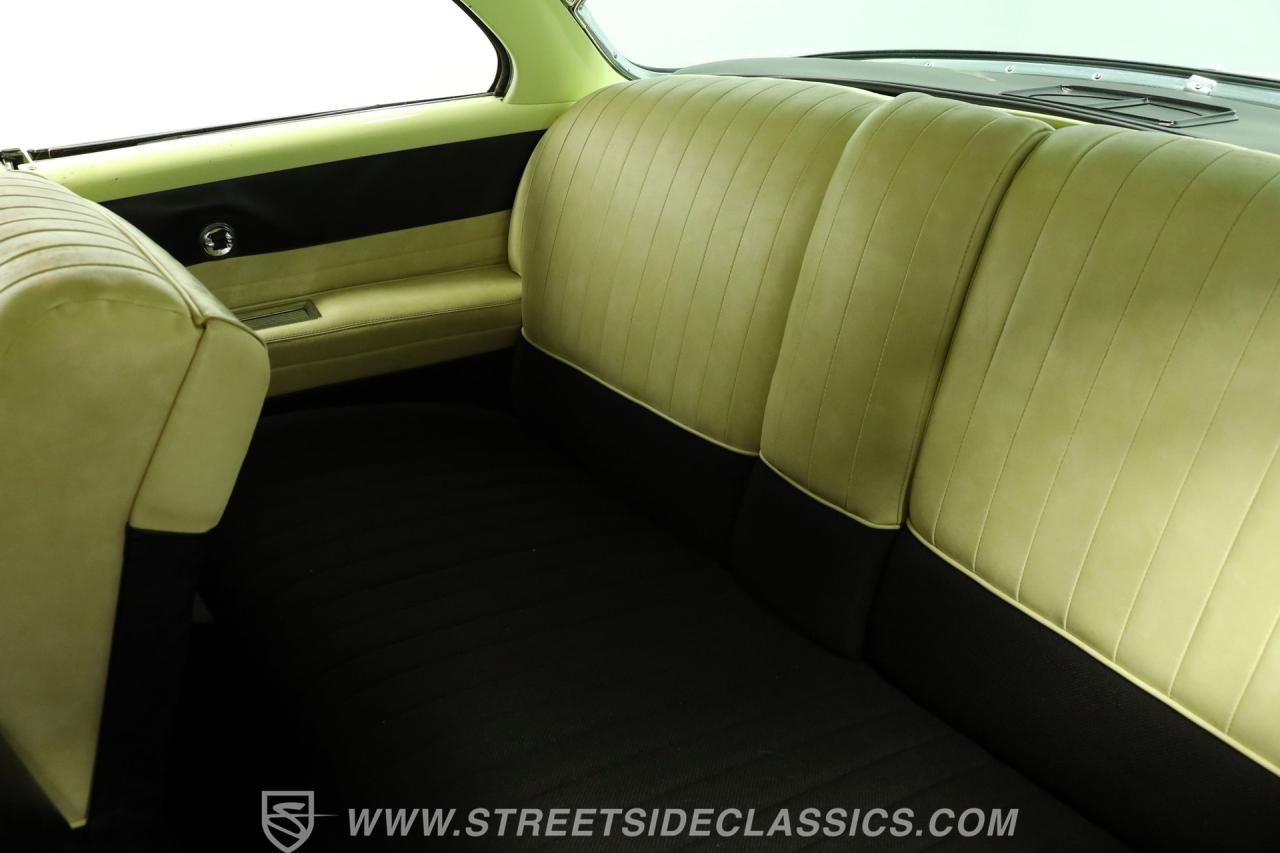 1954 Lincoln Capri