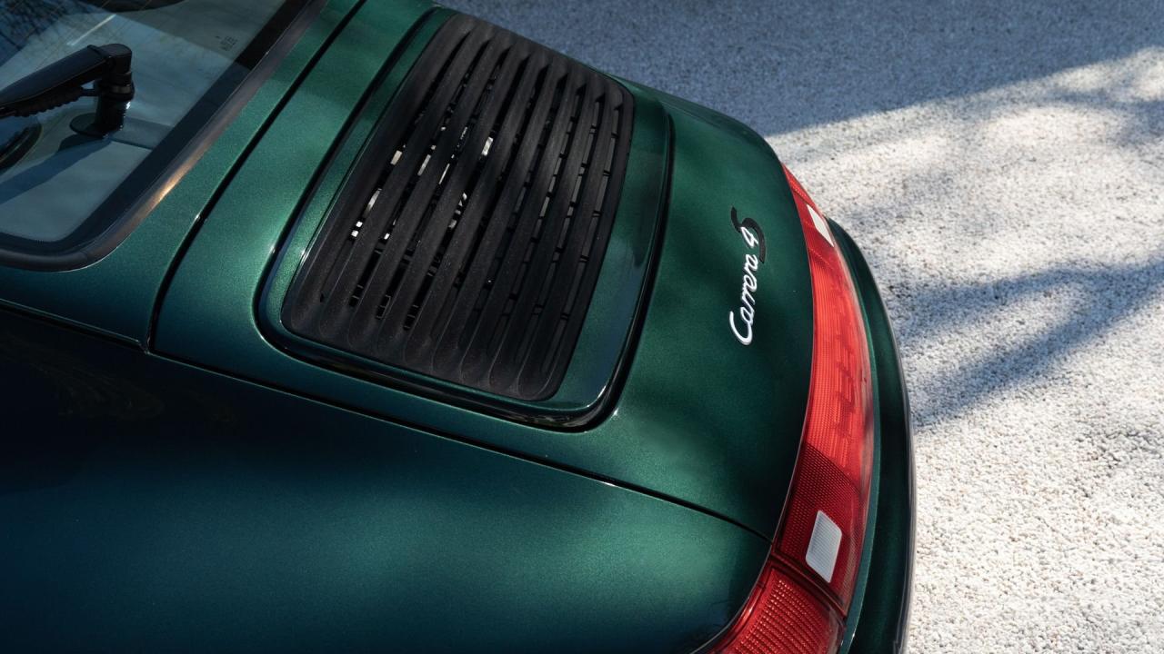 1998 Porsche 911 Carrera 4S