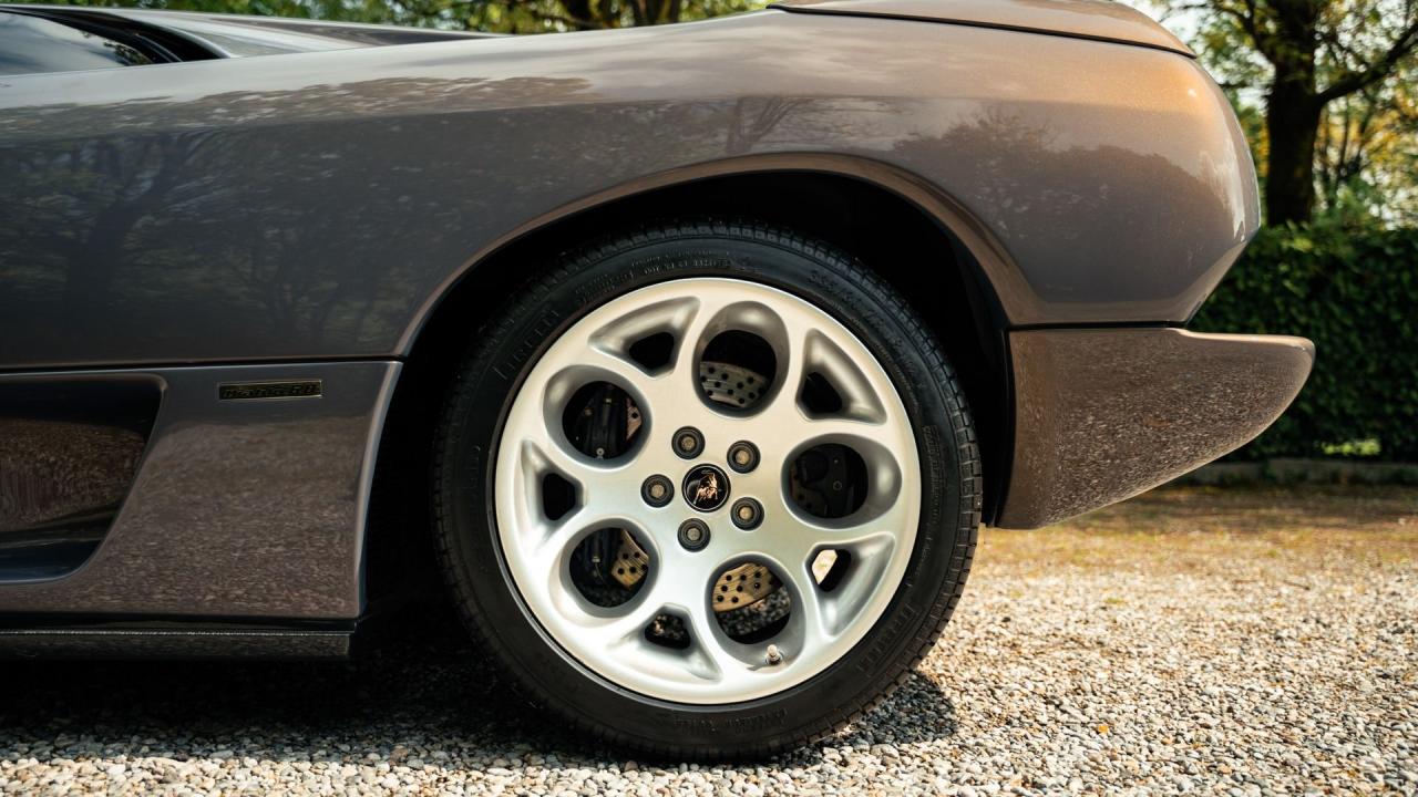 2001 Lamborghini Diablo VT 6.0