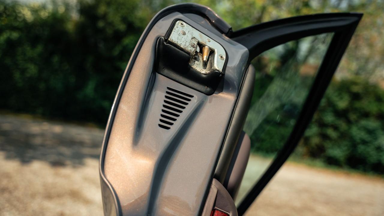 2001 Lamborghini Diablo VT 6.0