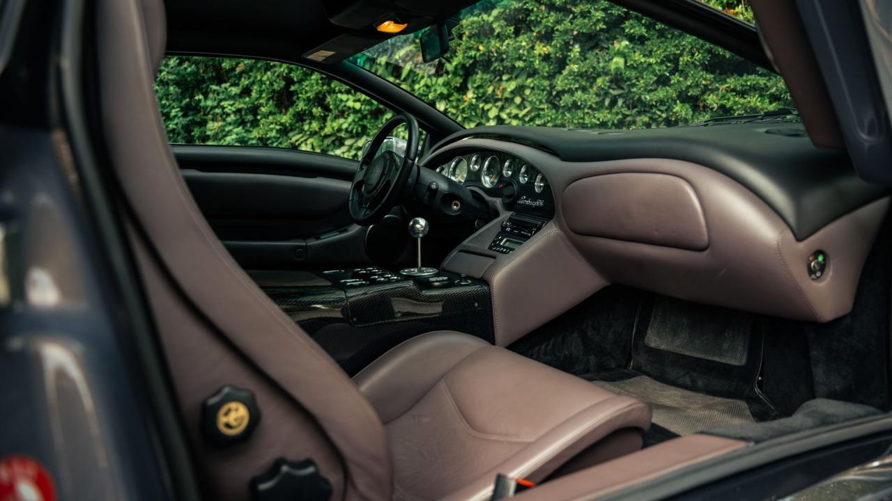 2001 Lamborghini Diablo VT 6.0