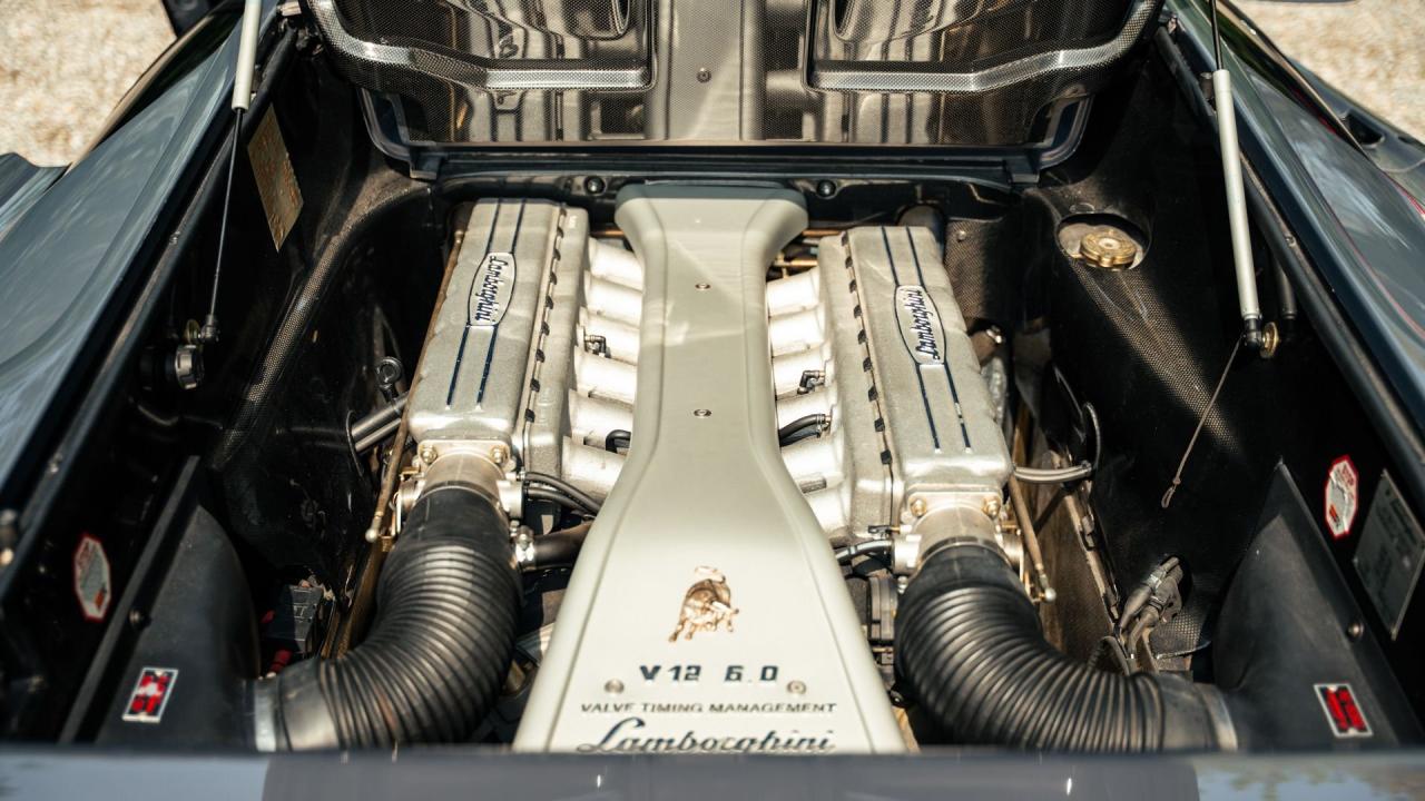 2001 Lamborghini Diablo VT 6.0