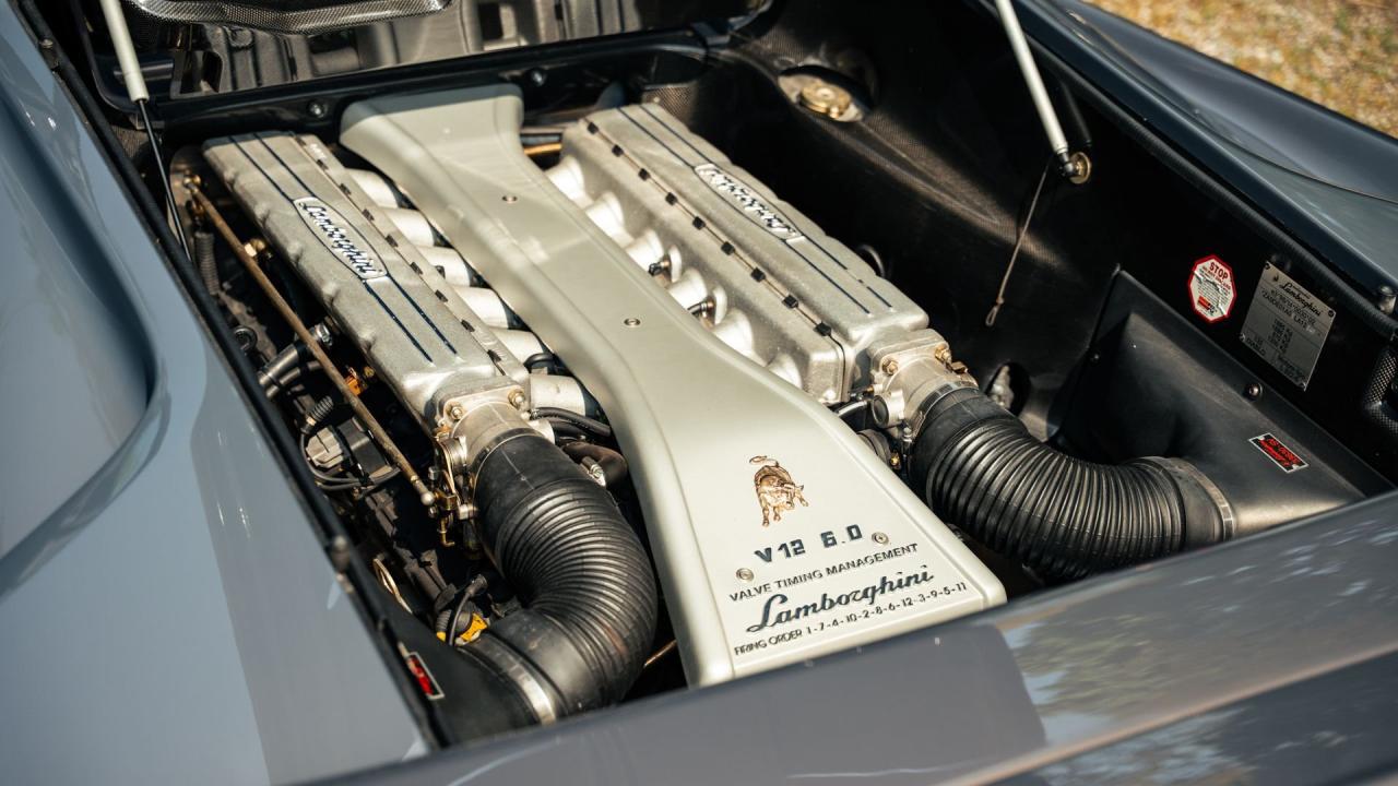 2001 Lamborghini Diablo VT 6.0