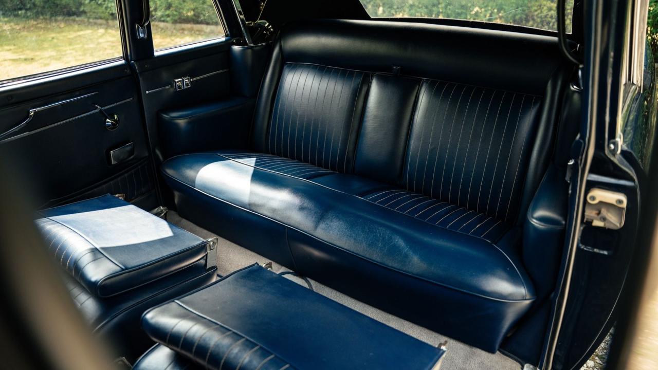 1963 Fiat 2300 Presidenziale Landaulette by Carrozzeria Francis Lombardi