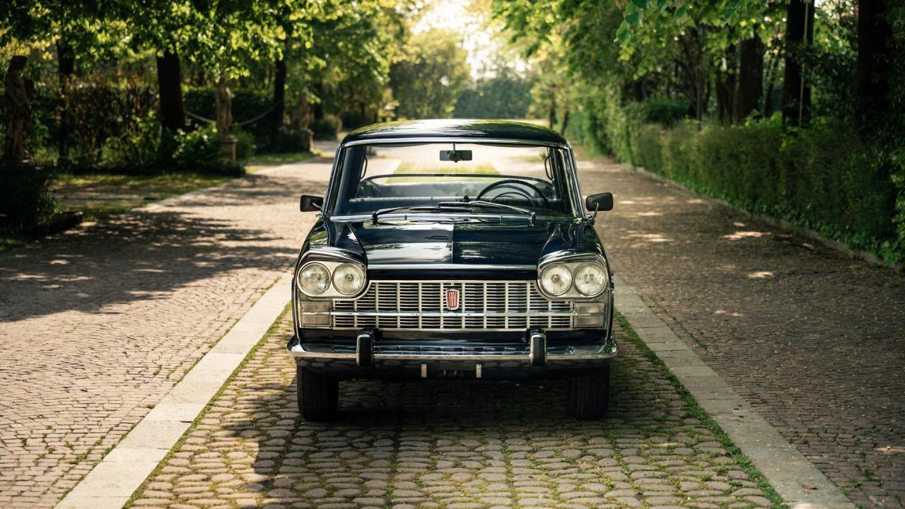1963 Fiat 2300 Presidenziale Landaulette by Carrozzeria Francis Lombardi