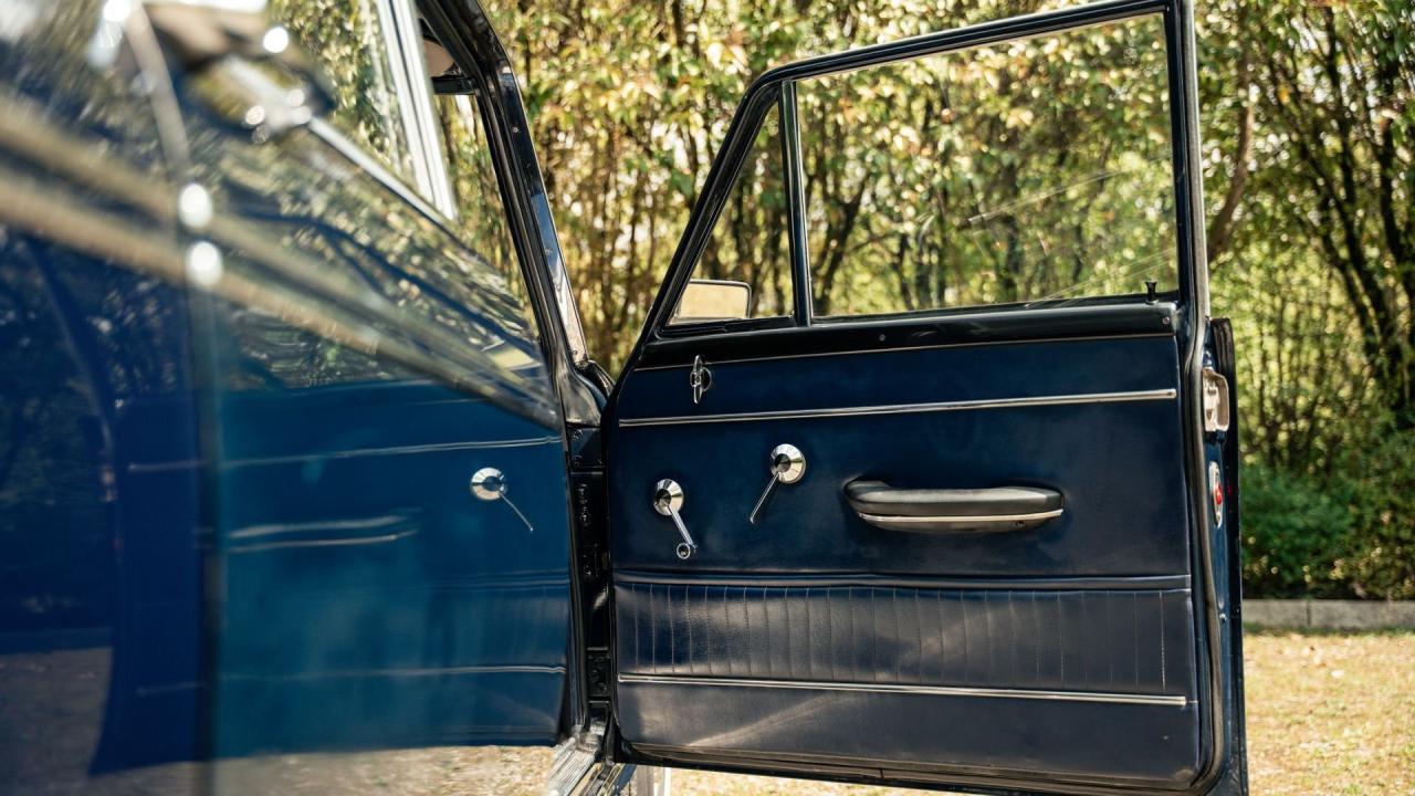 1963 Fiat 2300 Presidenziale Landaulette by Carrozzeria Francis Lombardi