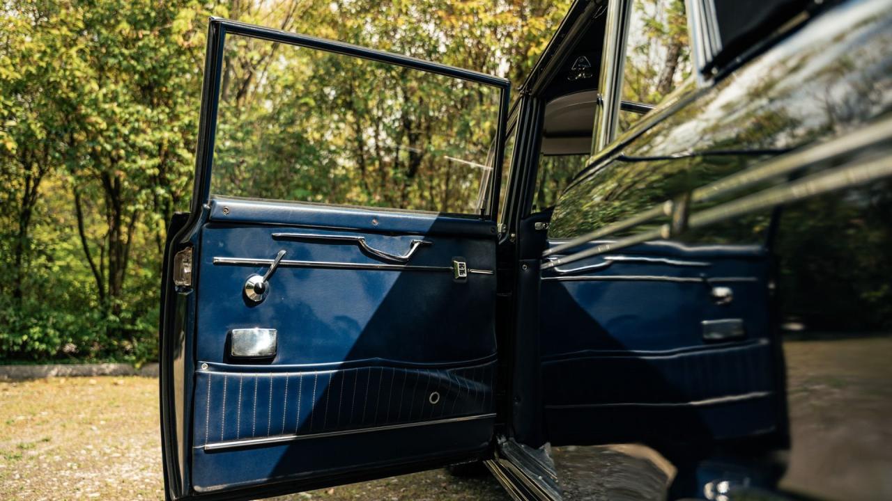 1963 Fiat 2300 Presidenziale Landaulette by Carrozzeria Francis Lombardi