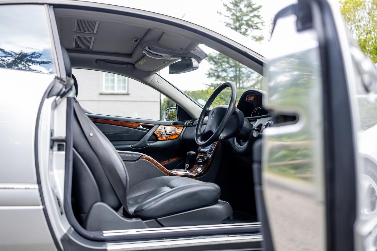 2004 Mercedes - Benz CL500