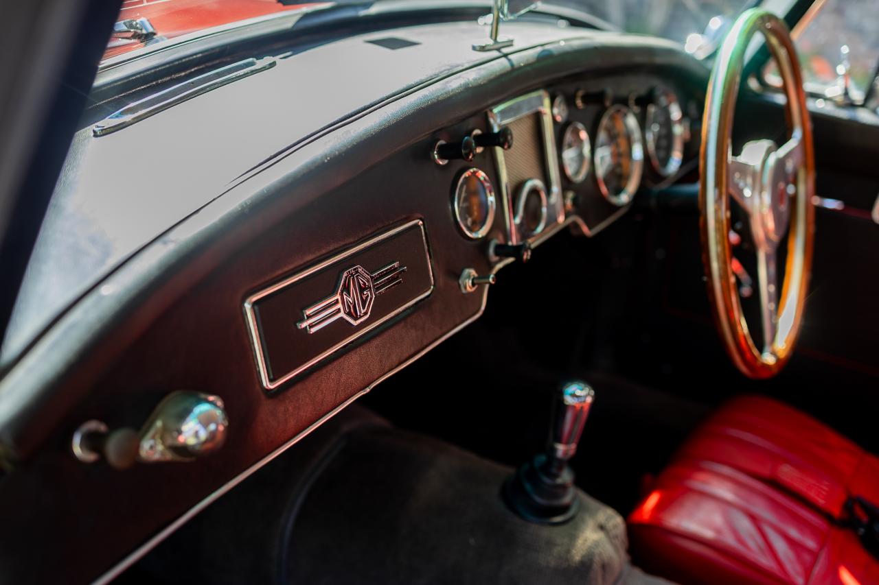 1957 MG A Coup&eacute;