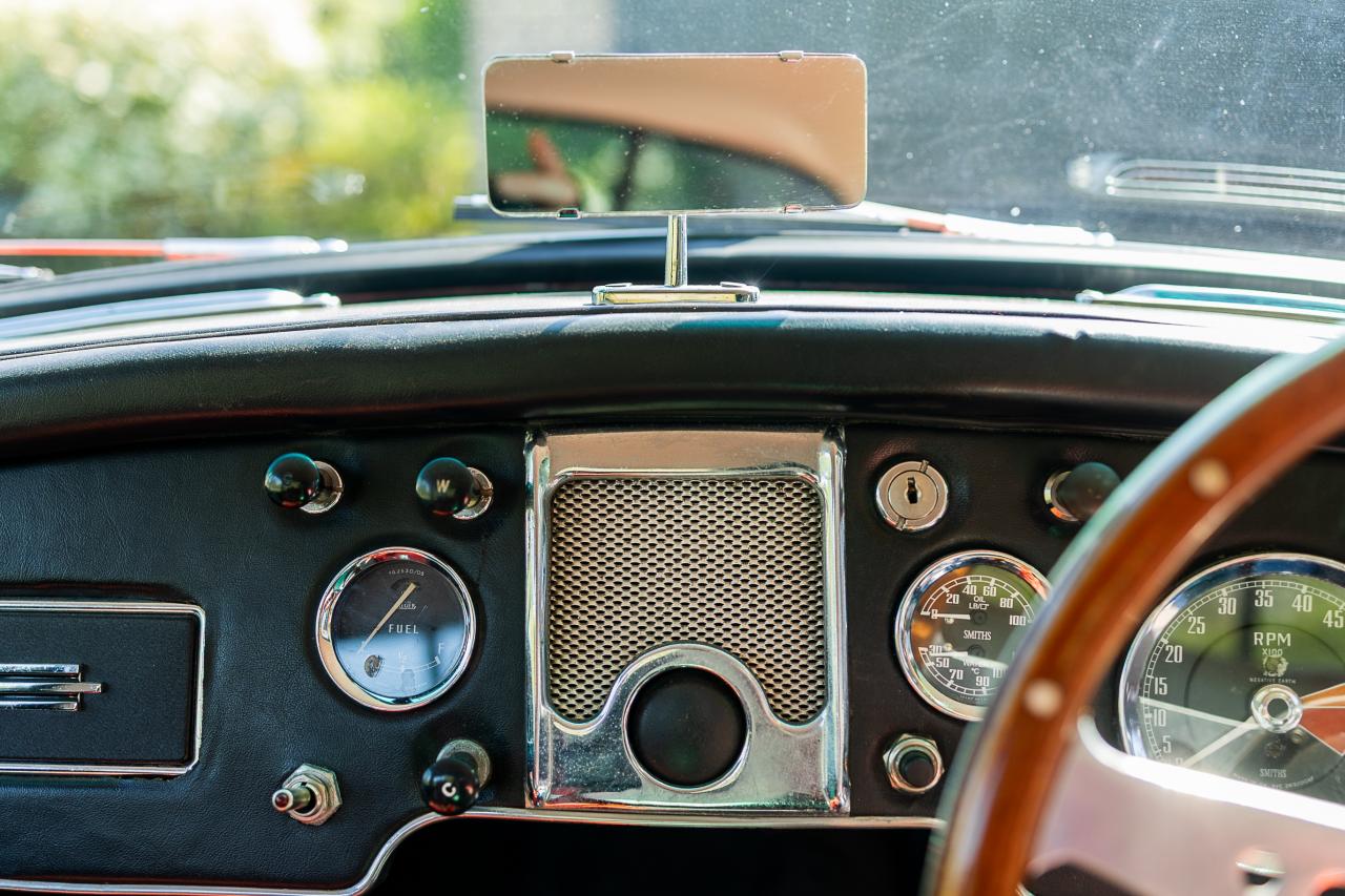 1957 MG A Coup&eacute;