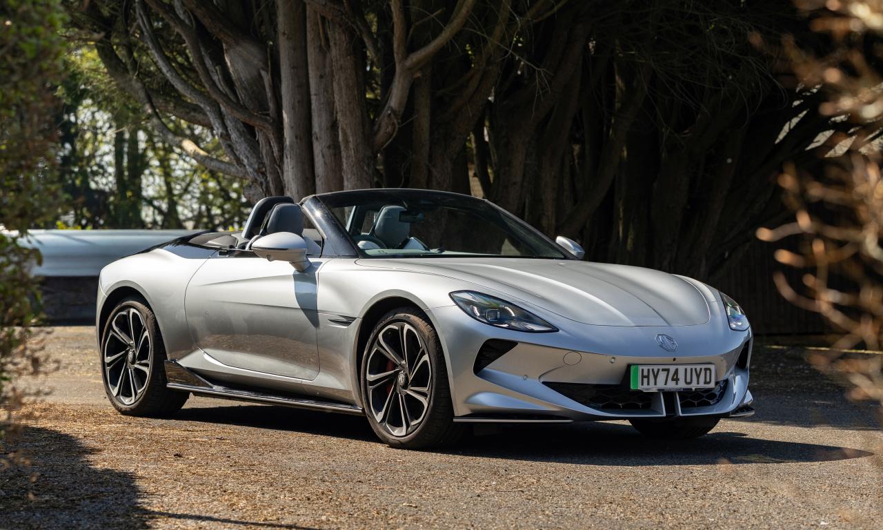2024 MG Cyberster GT
