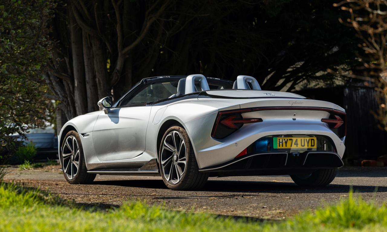 2024 MG Cyberster GT