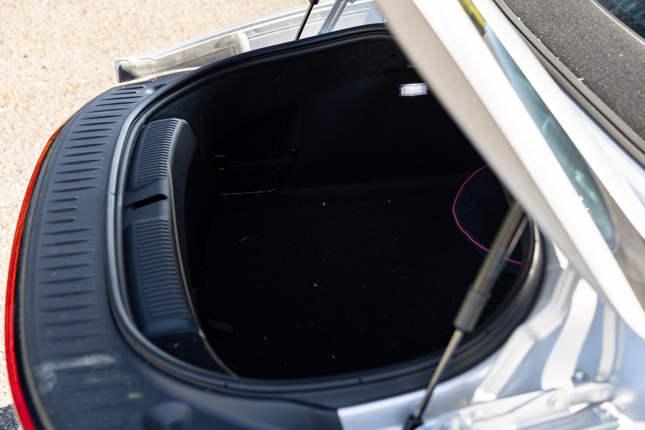 2024 MG Cyberster GT