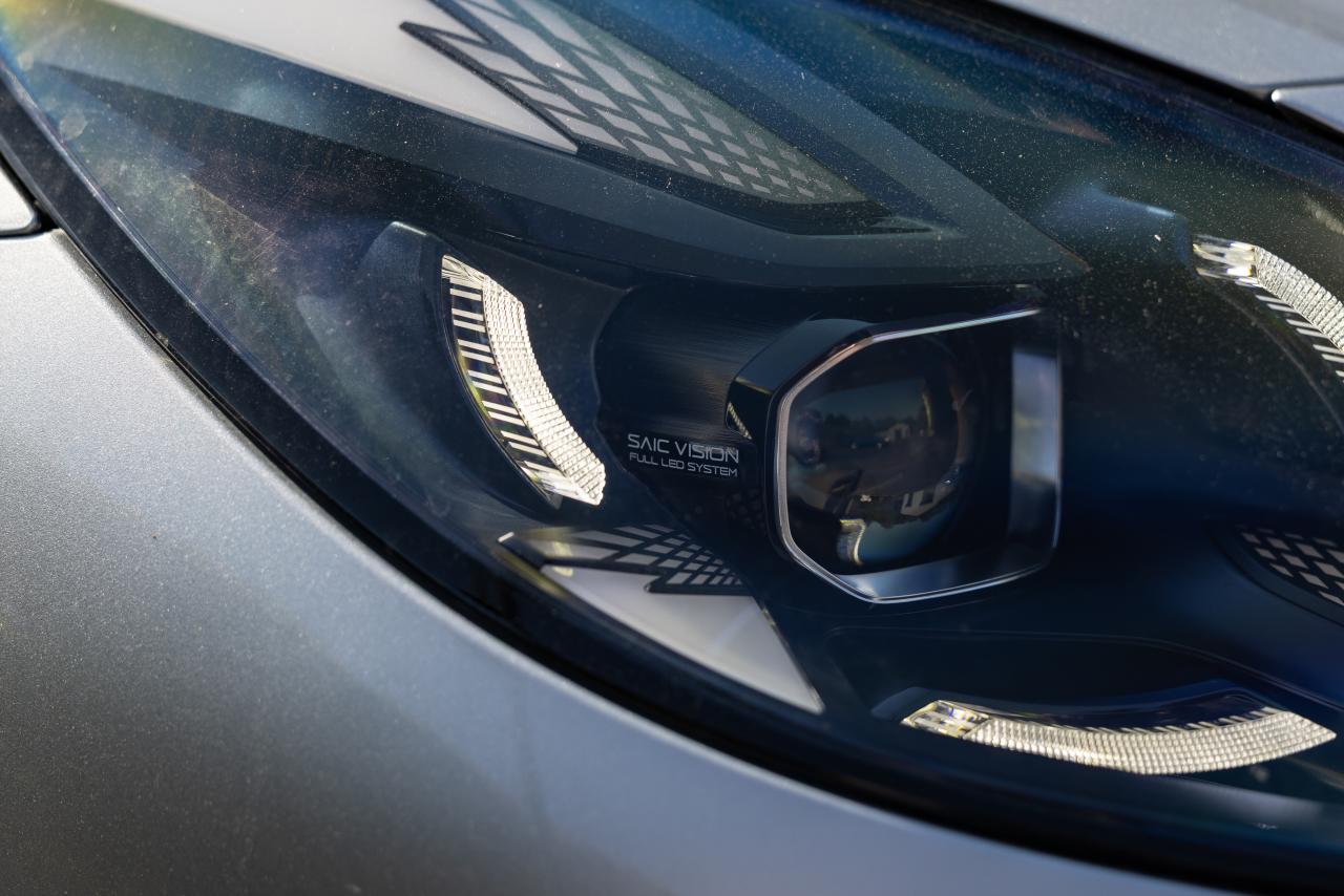 2024 MG Cyberster GT