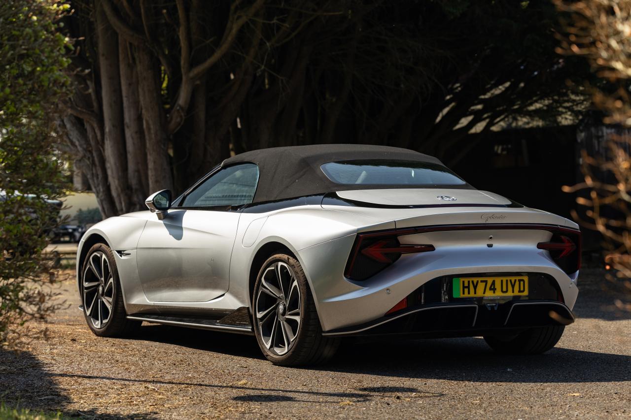 2024 MG Cyberster GT