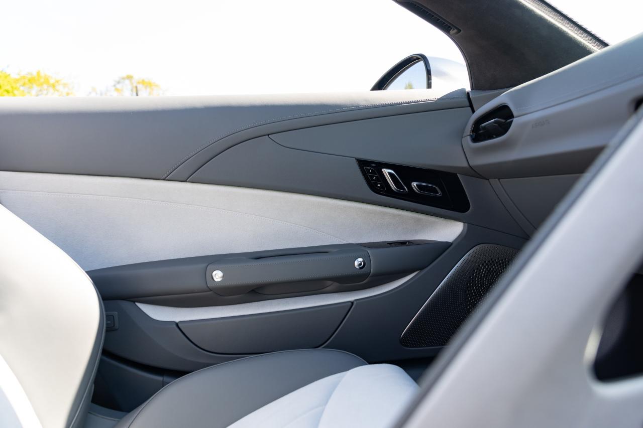 2024 MG Cyberster GT