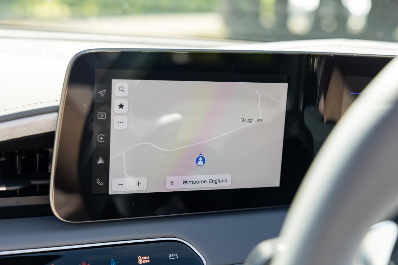 2024 MG Cyberster GT