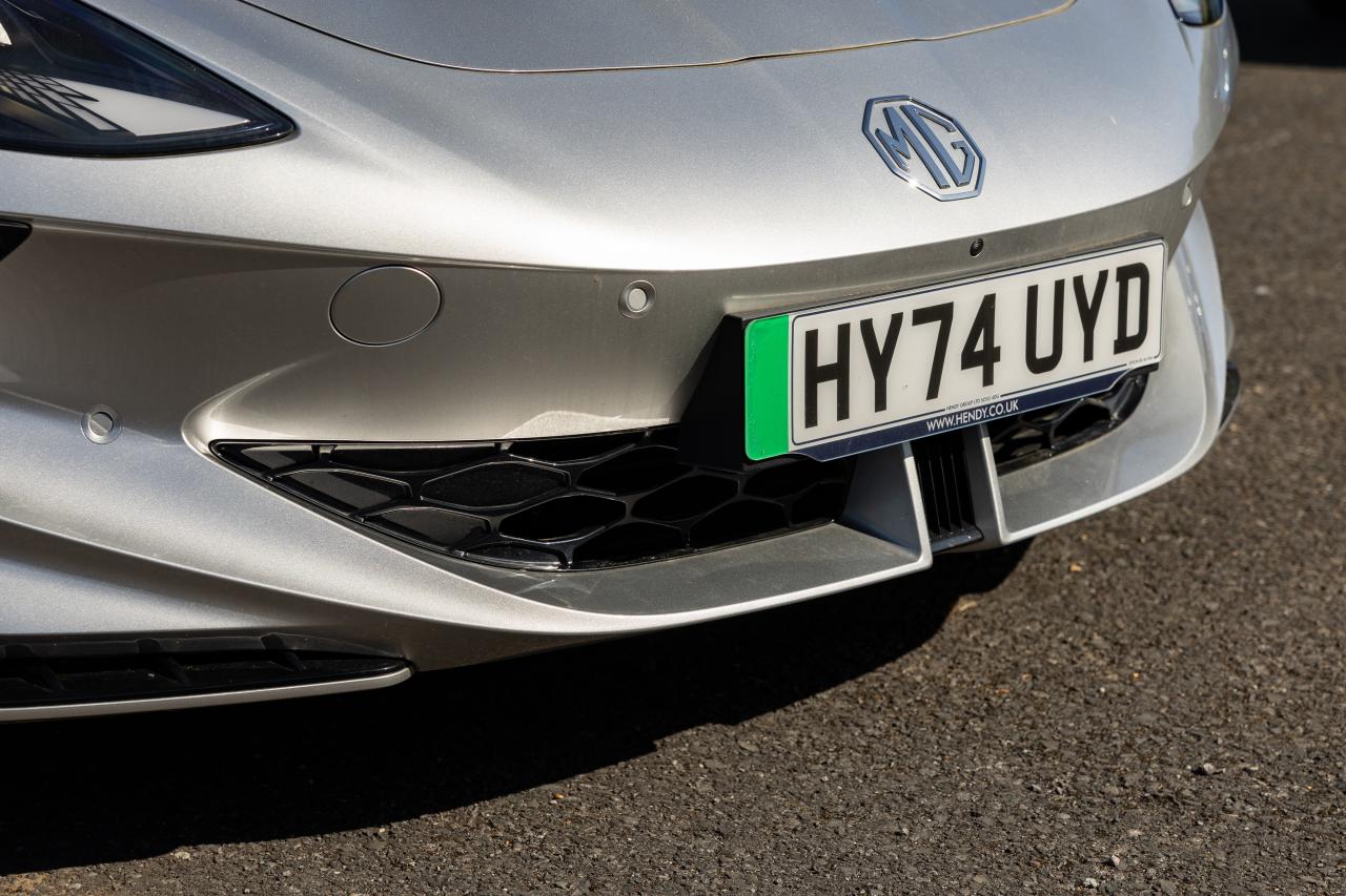 2024 MG Cyberster GT